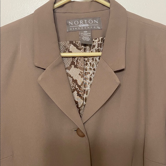 Norton McNaughton Light Brown Blazer - Picture 3 of 6
